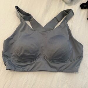 DSG high impact sports bra